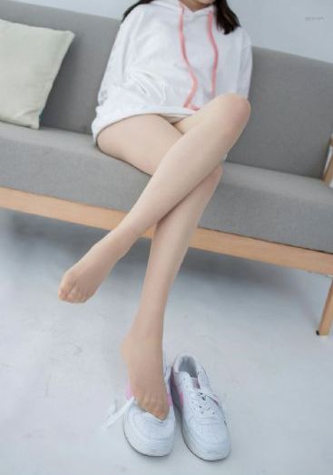 美女被男生操小穴的视频_短视频完整无删减版